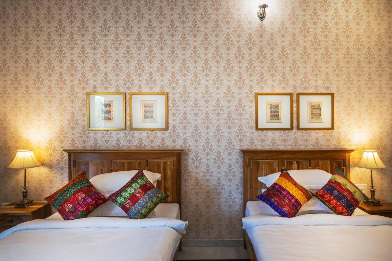 Premkunj Hotel Udaipur Buitenkant foto